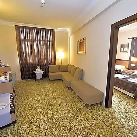 Topkapi Hotel 3*