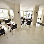 Topkapi ホテル 3*
