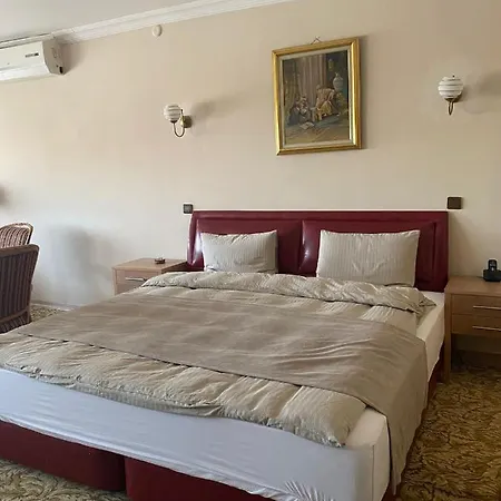 Topkapi Hotel