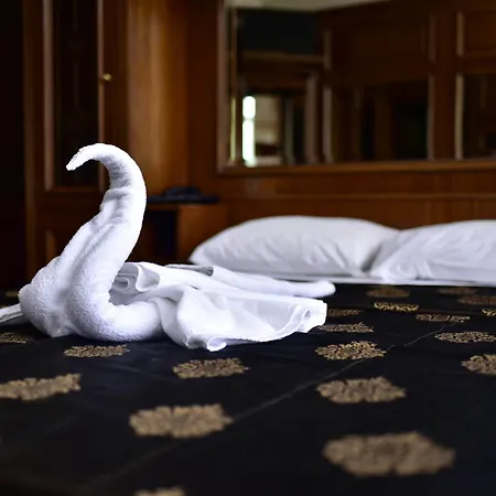 Topkapi Hotel 3*