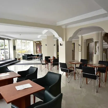 Topkapi Hotel