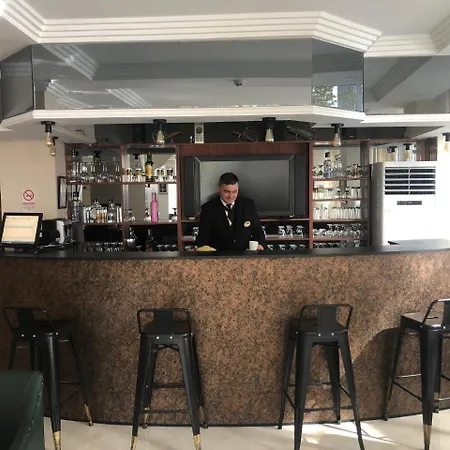 Hotel Topkapi 3*